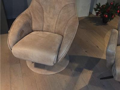 Lederland ROTTERDAM Showroommodel Turner draai  relax faut   M